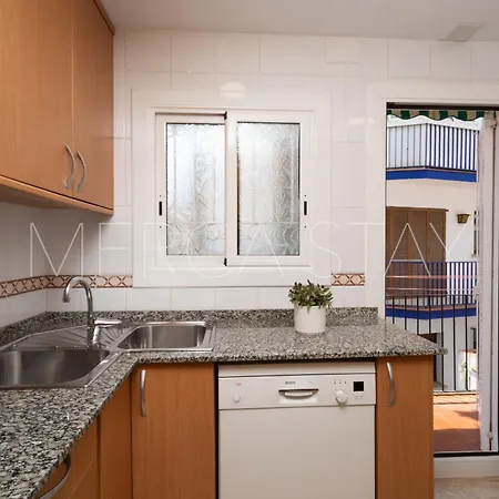 Beautiful And Centrally Located